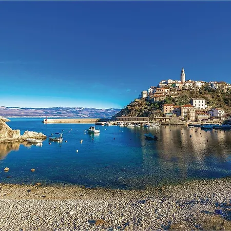 Apartman 1 Bedroom Beautiful In